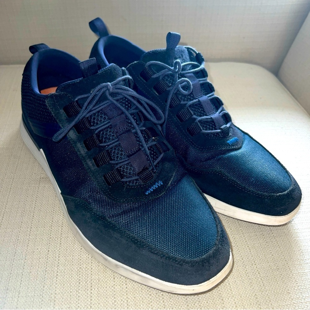 Wolf and Shepherd Men's Sz 12M Sneakers Crossover Navy Blue Victory Trainer
